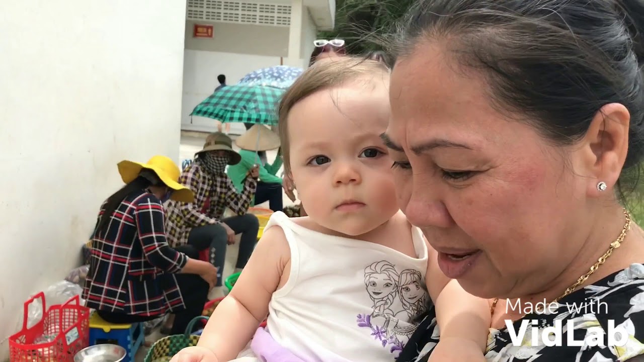 Jade và Anh Hai đi về thăm Bà Cố ở Đồng Nai