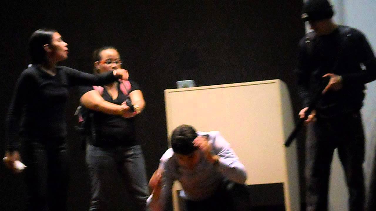 Letras em Cena- 