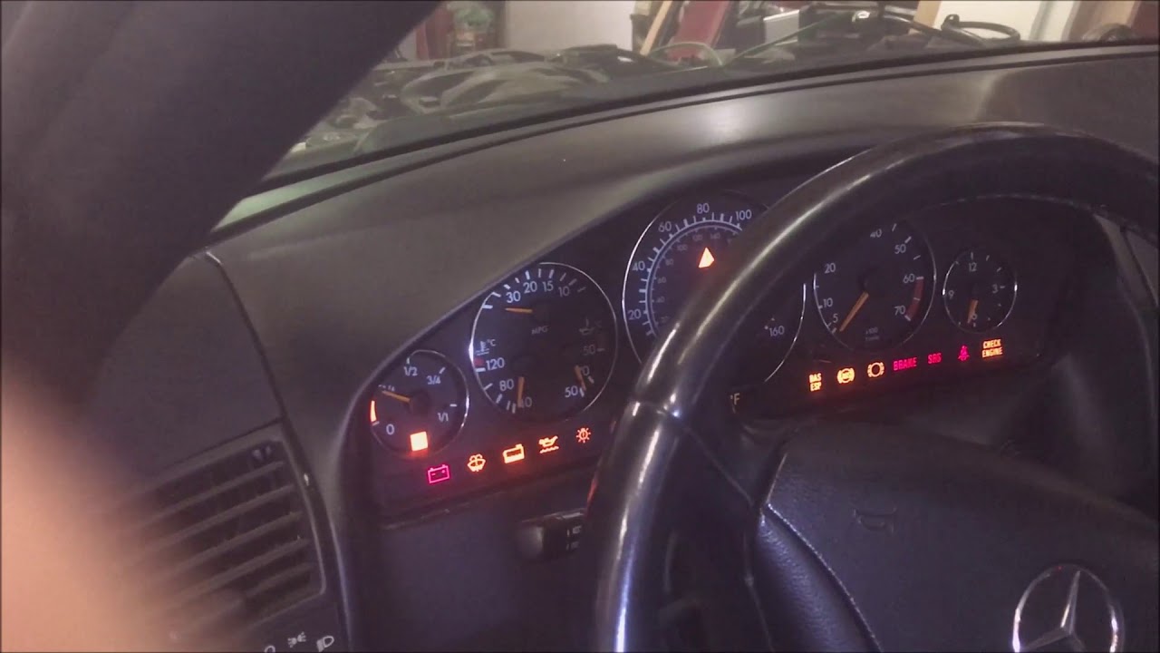 Mercedes SL500 installing Julie Emulator