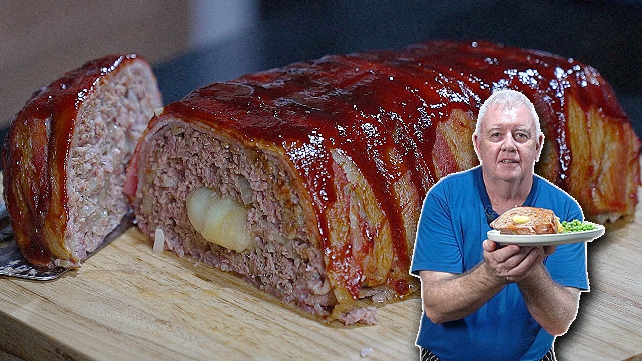The Best Ever Bacon-Wrapped Meatloaf &mdash; Oozing with Cheese!