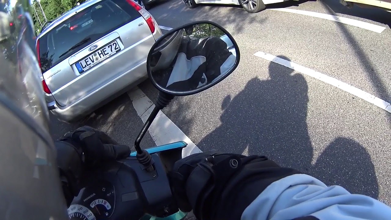 Mit Dem Roller zum Centershop und Thomas Philipps