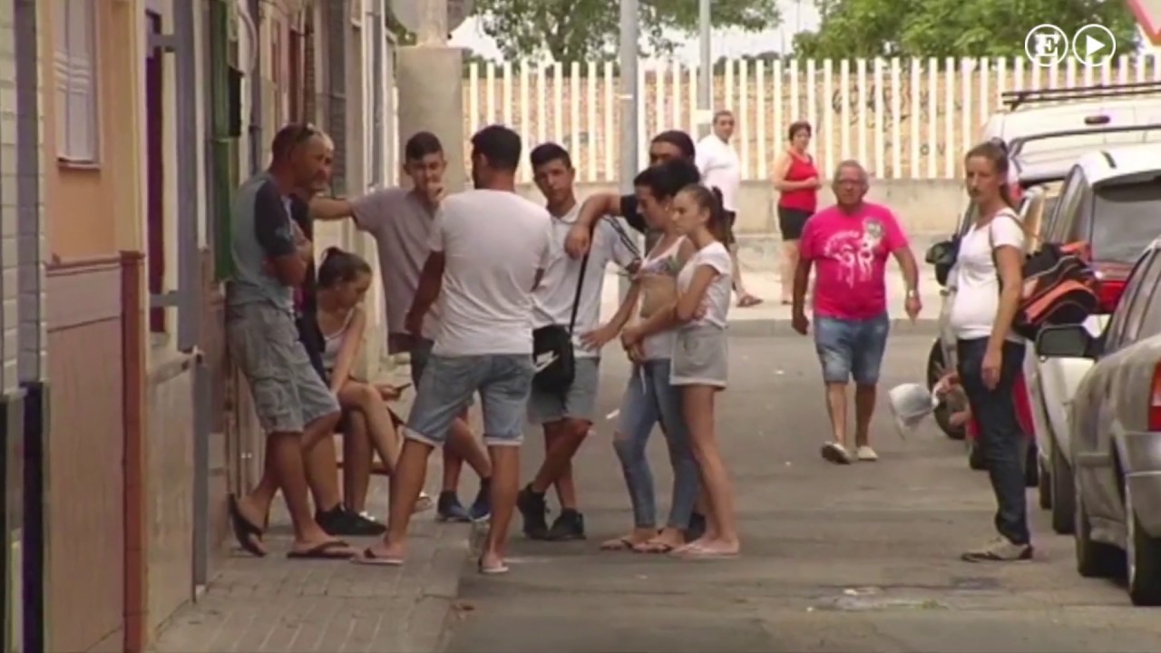 Muere una mujer presuntamente apuñalada por su expareja en Sevilla | España