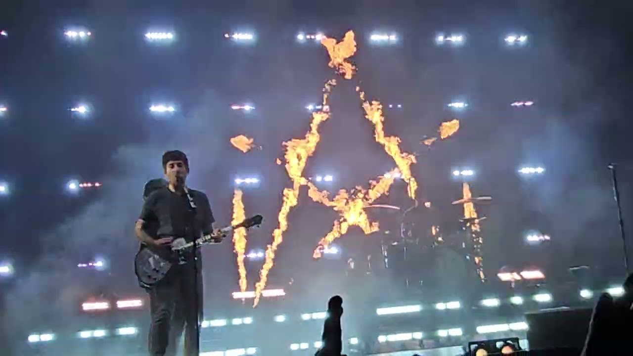 FALL OUT BOY / So Much (for) Stardust Tour Max-Schmeling-Halle Berlin / 08.11.2023 / FULL CONCERT