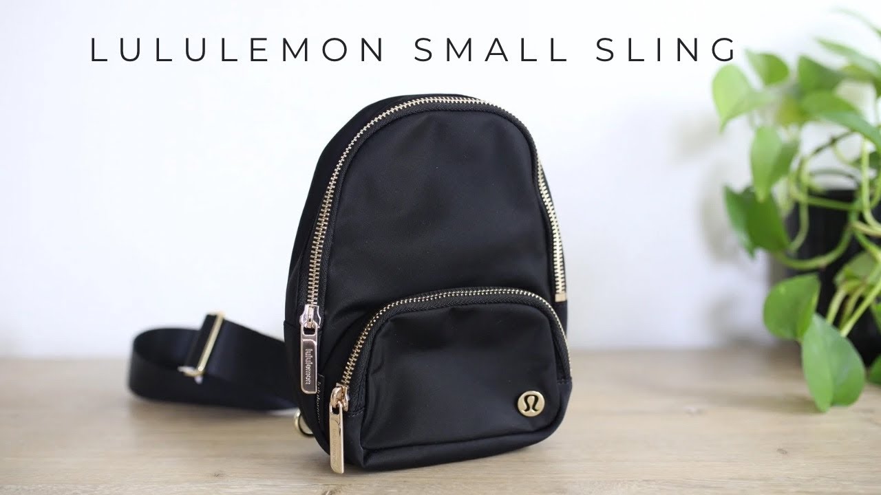 Lululemon Everywhere Small Sling, What's In My Bag