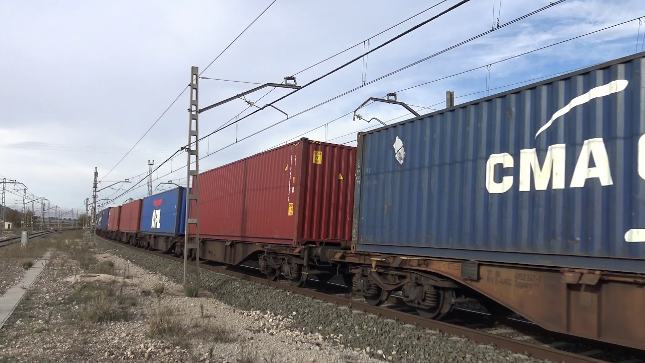 Circulación ferroviaria por La Encina (28 11 2019).