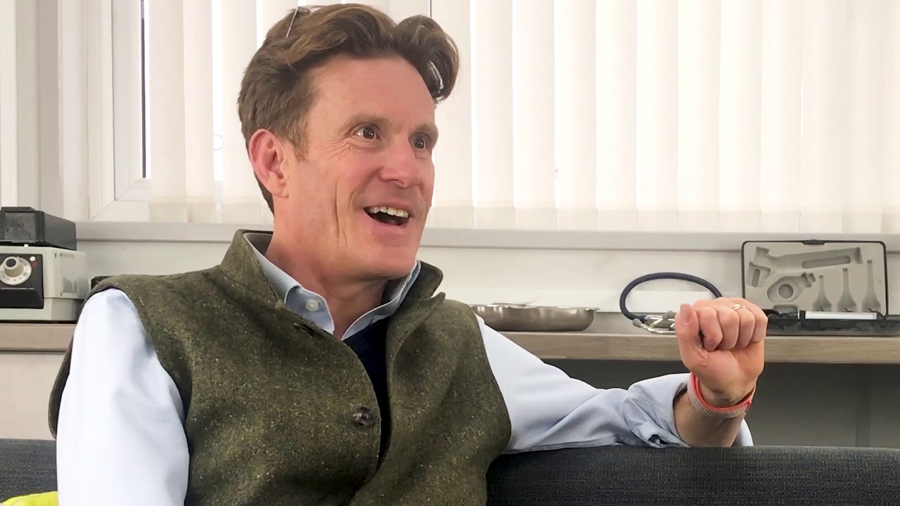 Dr Nick Thompson MRCVS Speaks Out About Ultra Processed Dog Foods Like Kibble and Dry Dog Food