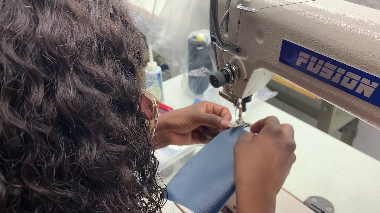 Fusion High Post Sewing Machine ( Wig Attachment )