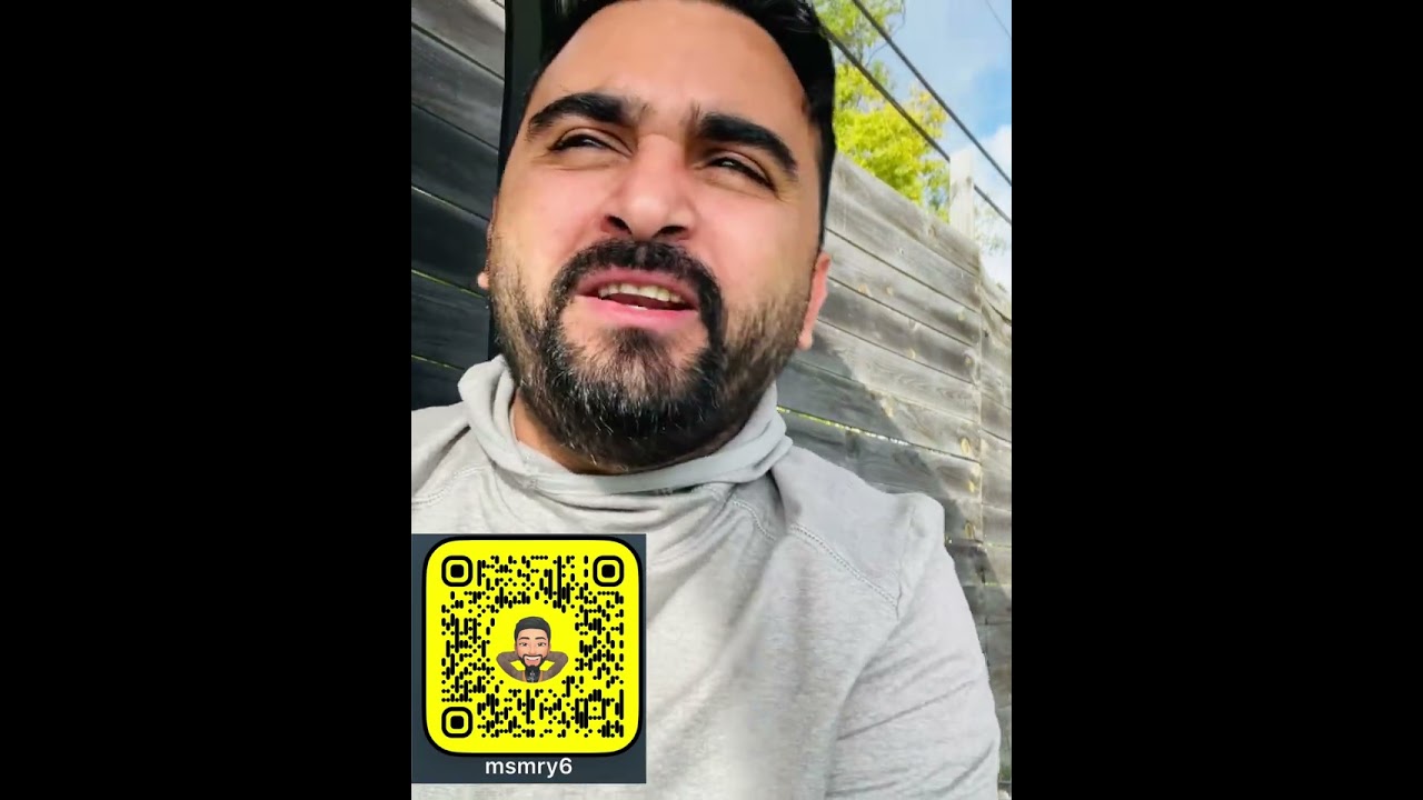 يخلق الله من محمد الحاوري اربعين 😁😁