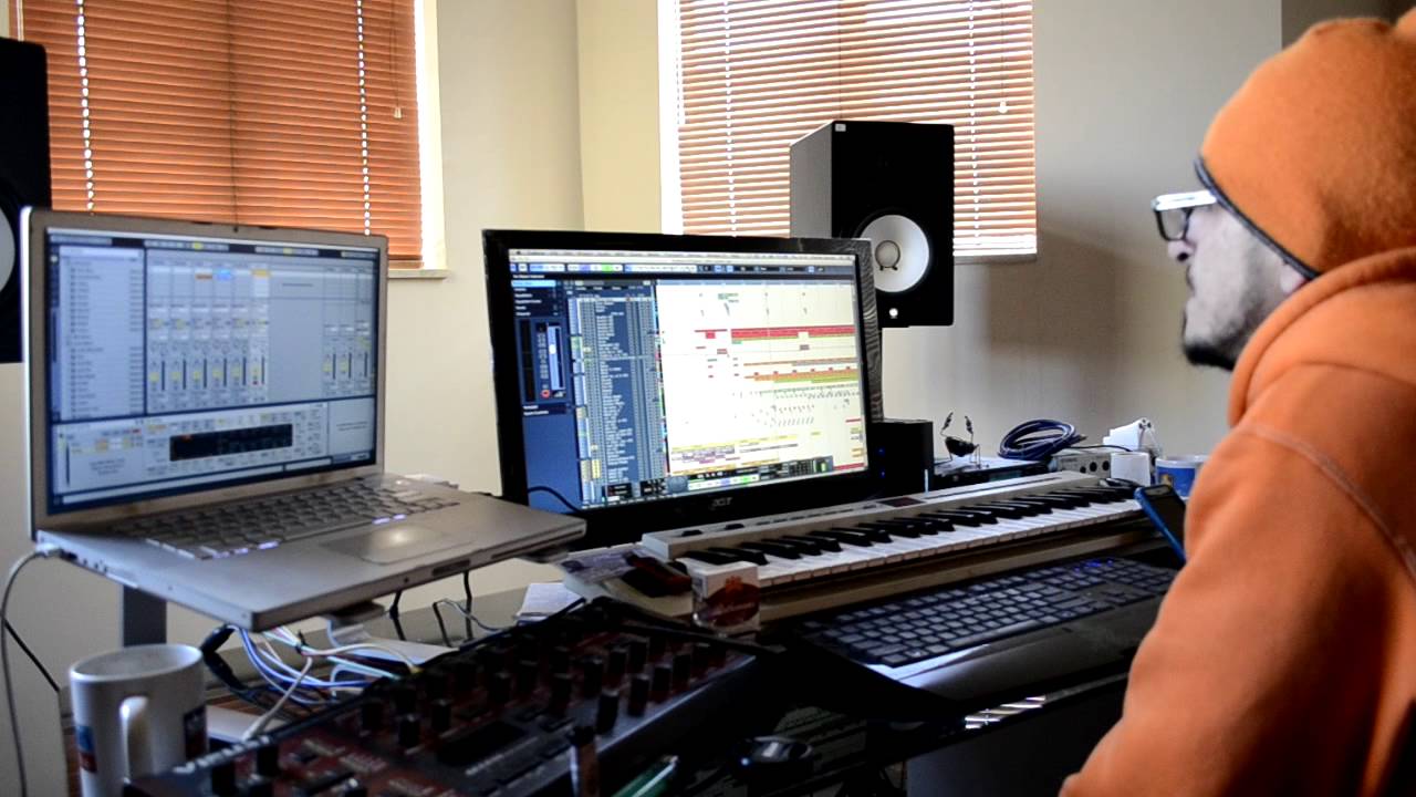 Harmonica Progressive Psy-Trance Music (The making In d Studio with Charlie Aka Tripy )