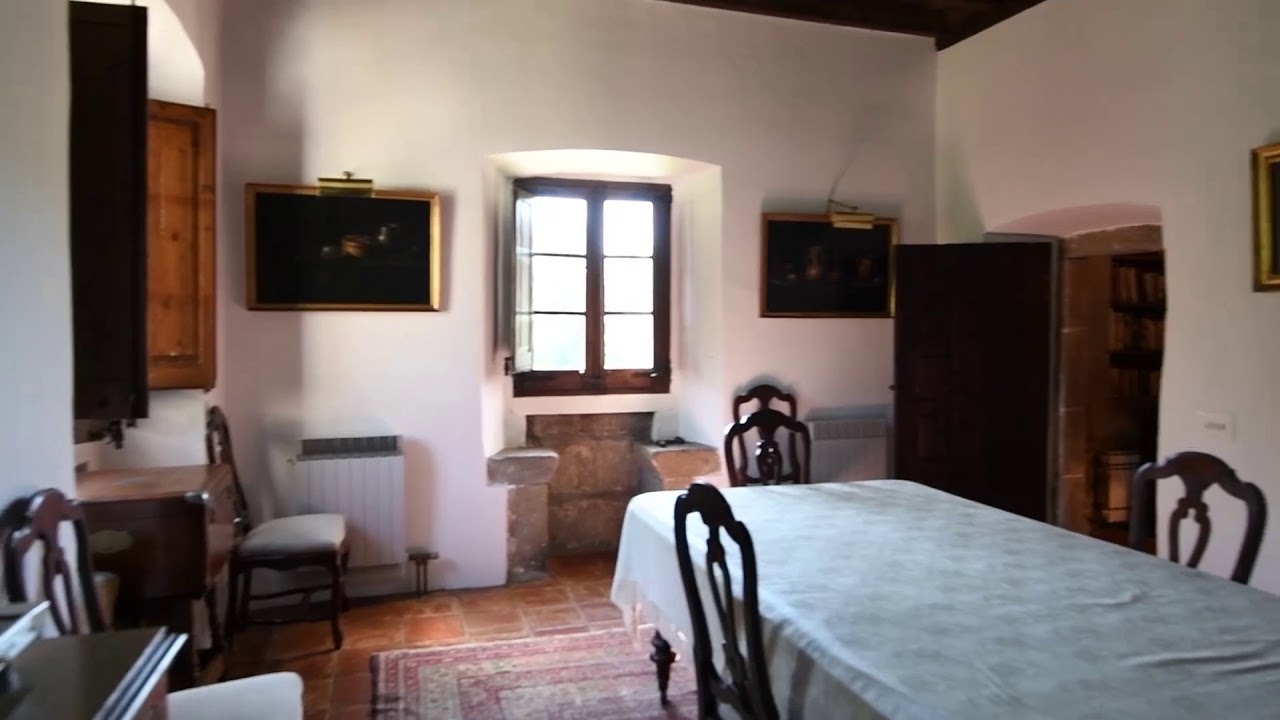 PRECIOSA MASÍA EN VENTA DEL S.XVII CON PISCINA Y FRONTÓN