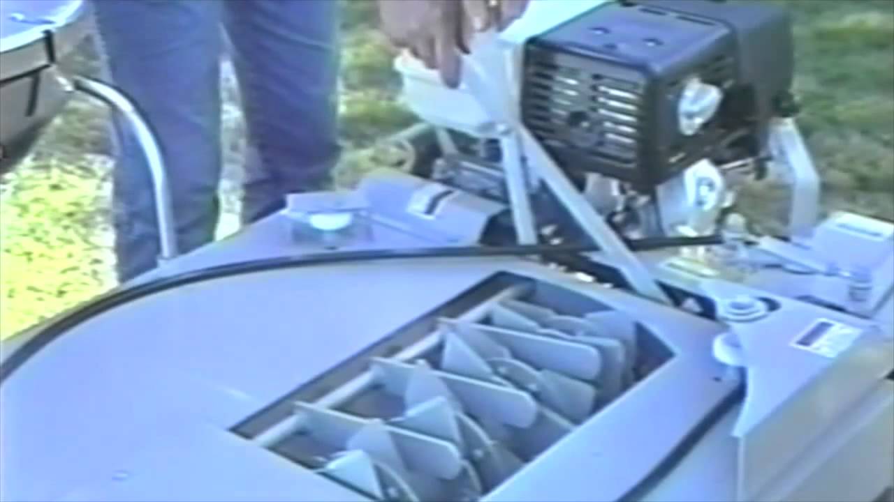 Pro-Chopper Straw and Mulch Blower Owner's Manual | Pro Series Products