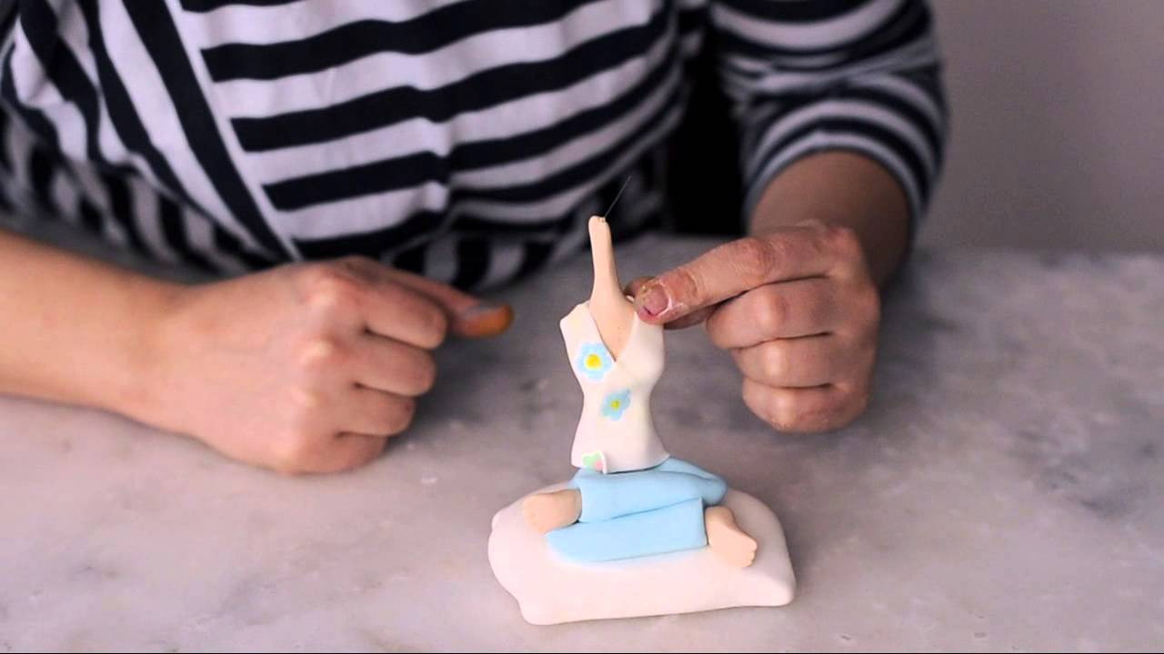 Şeker hamuru ile insan modelleme(How to make figüres from sugar paste)