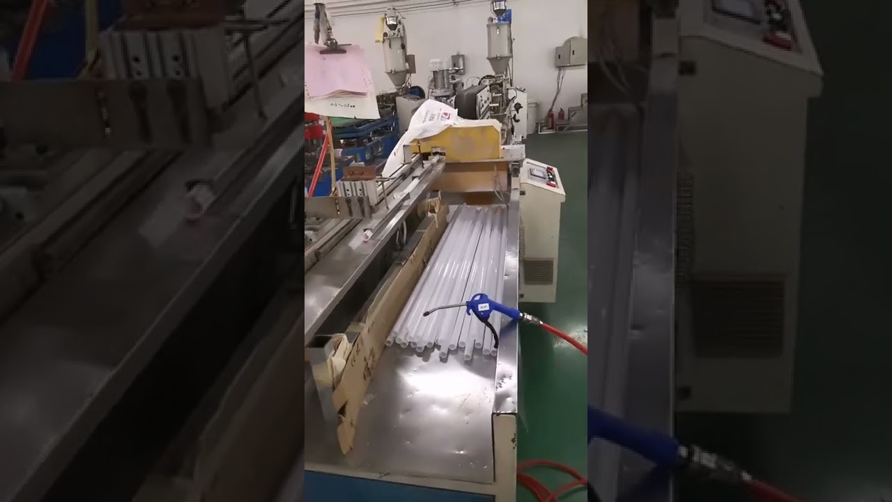 PC LED diffuser extrusion machine