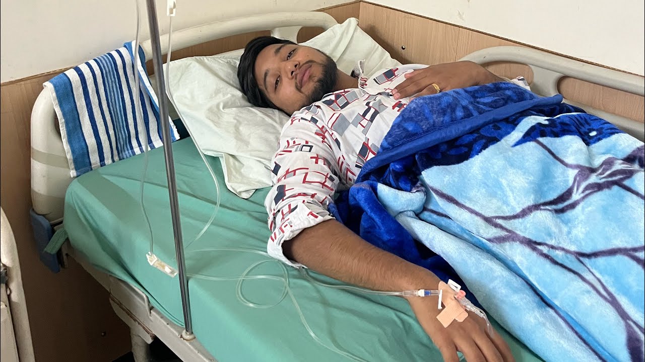 Hospital admit kiuu hona pdaa achnk se🥺 #new #hospital #accident #friends #shorts #kawasaki #doctor