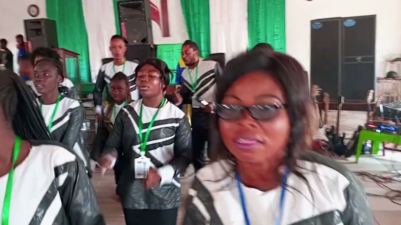 Chorale la Gloire de Nebo Kanina lors du carrefour tuimbe Hozana