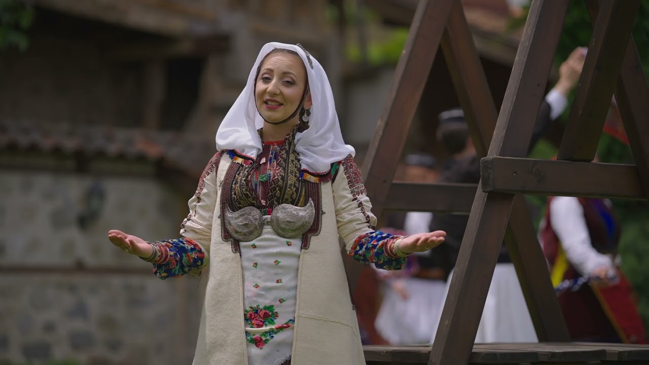 Кинче Вълчева - Снощи отидох кай либето / Kinche Valcheva - Snoshti otidoh kaj libeto