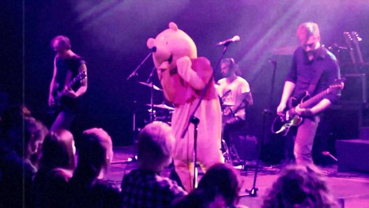 Tune - Deafening ( Music Video )