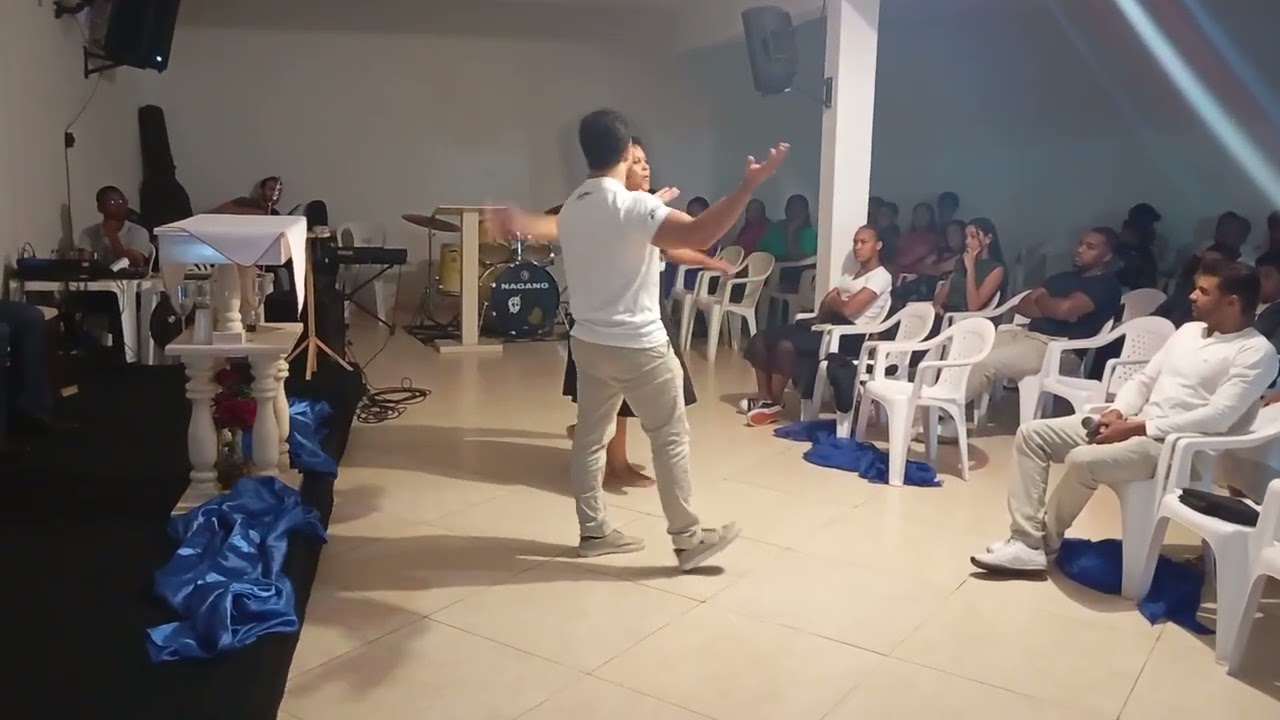 Ontem no culto da jubrac teatro Igreja Brasil para Cristo de minduri mg 