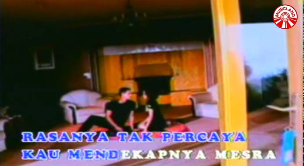 Annie Carera - Aku Benci [Official Music Video]