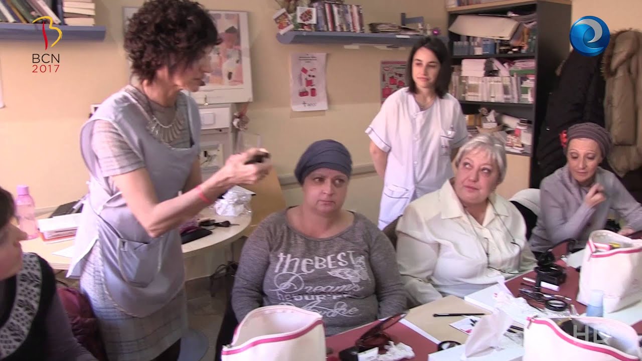 Talleres de maquillaje para pacientes con cáncer