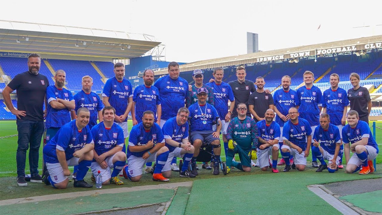 GEORGE EDMUNDSON BUYS NEW KIT FOR IPSWICH TOWN DISABILITY TEAM