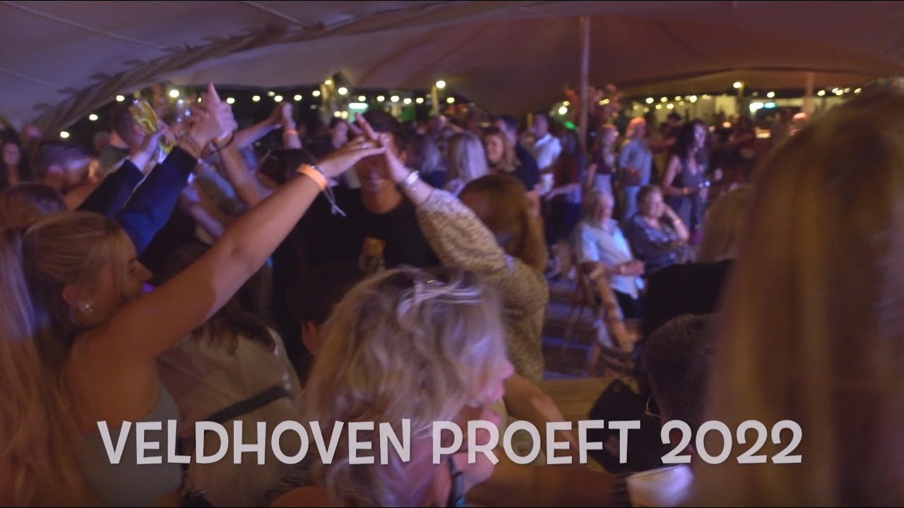 Feest-coverband Two for you op Veldhoven Proeft 2022!