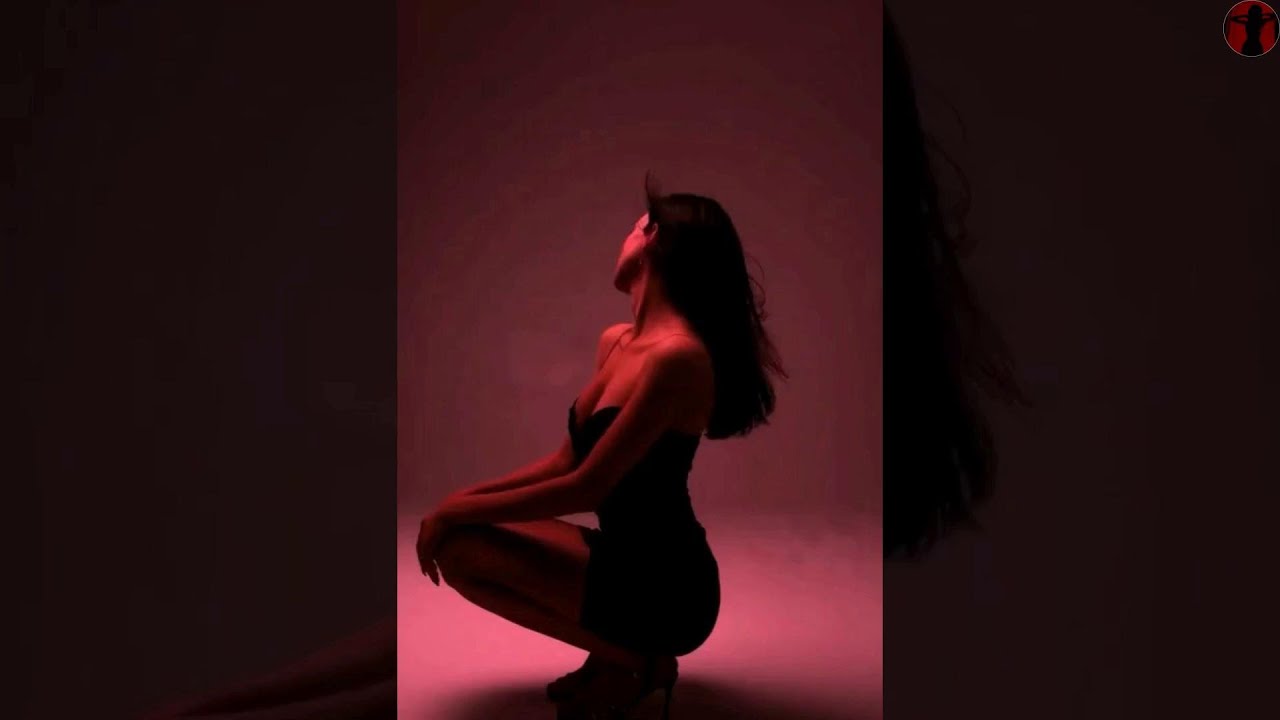 when memories hit harder in the dark  — slow dark r&b for the warmth you crave 💋