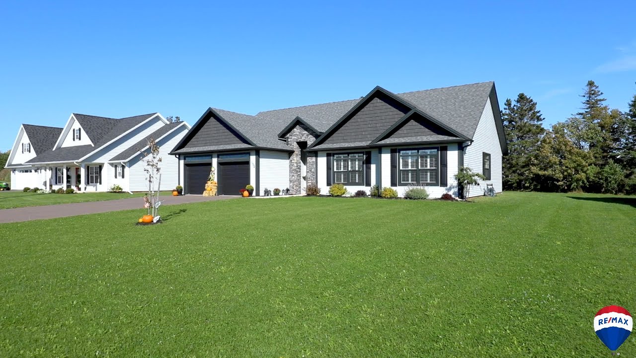 Luxury Summerside Home | 152 St Clair Street, Summerside, Prince Edward Island