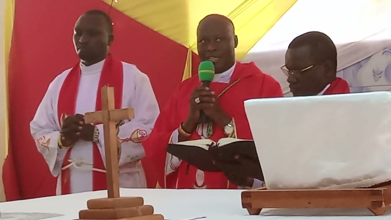 Welcoming Rt. Rev. Bishop John Mbinda in Kakuma Good Shepherd Parish.
