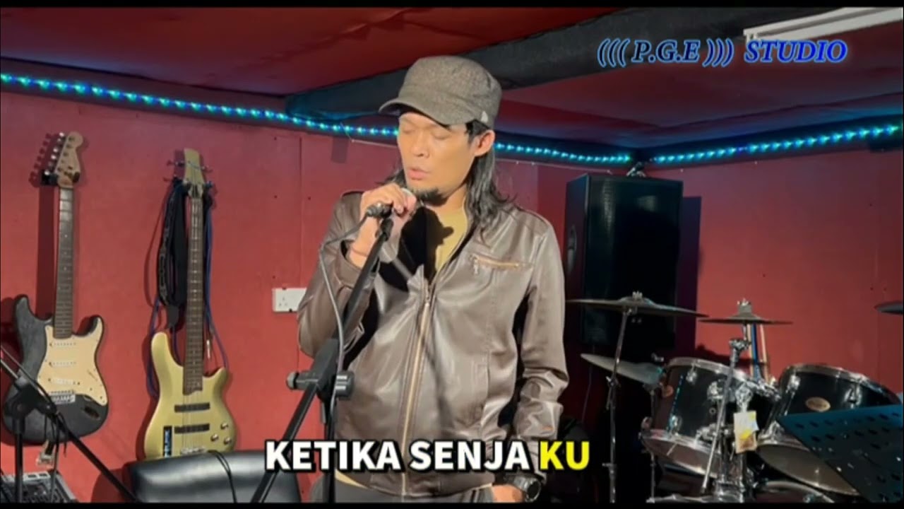 KASIH TERPENDAM - JUST