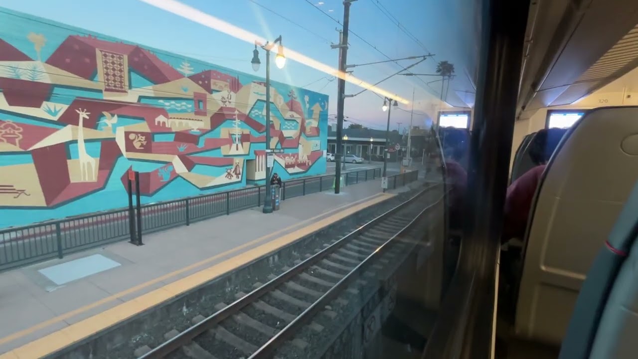 Riding on Southbound Limited Stop @caltrain #428 from South San Francisco to Menlo Park.