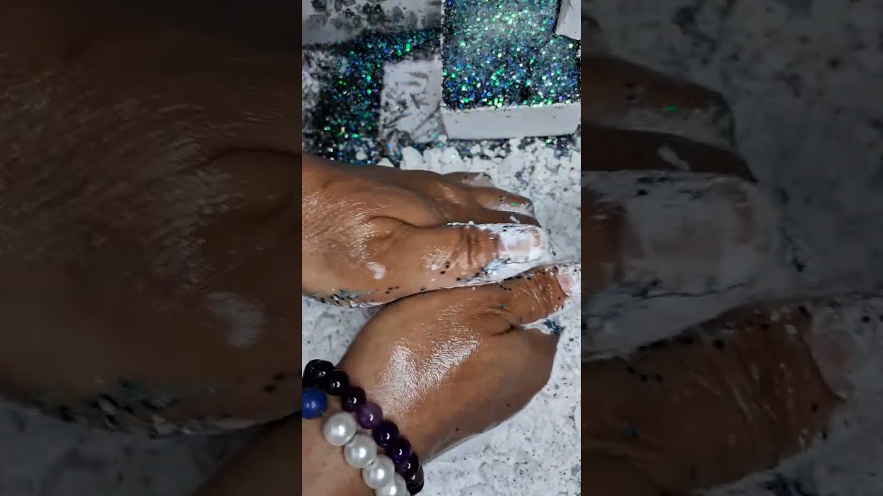 Gymchalk with glitter 
