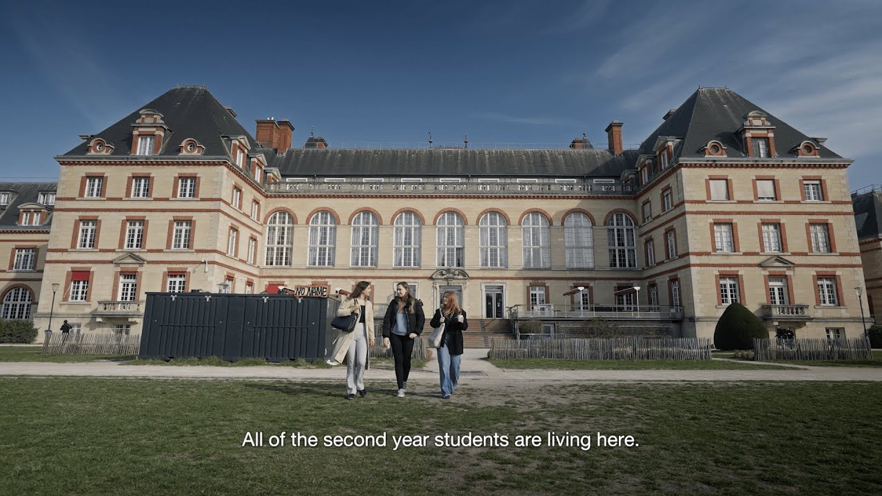 Student Experience: Paris