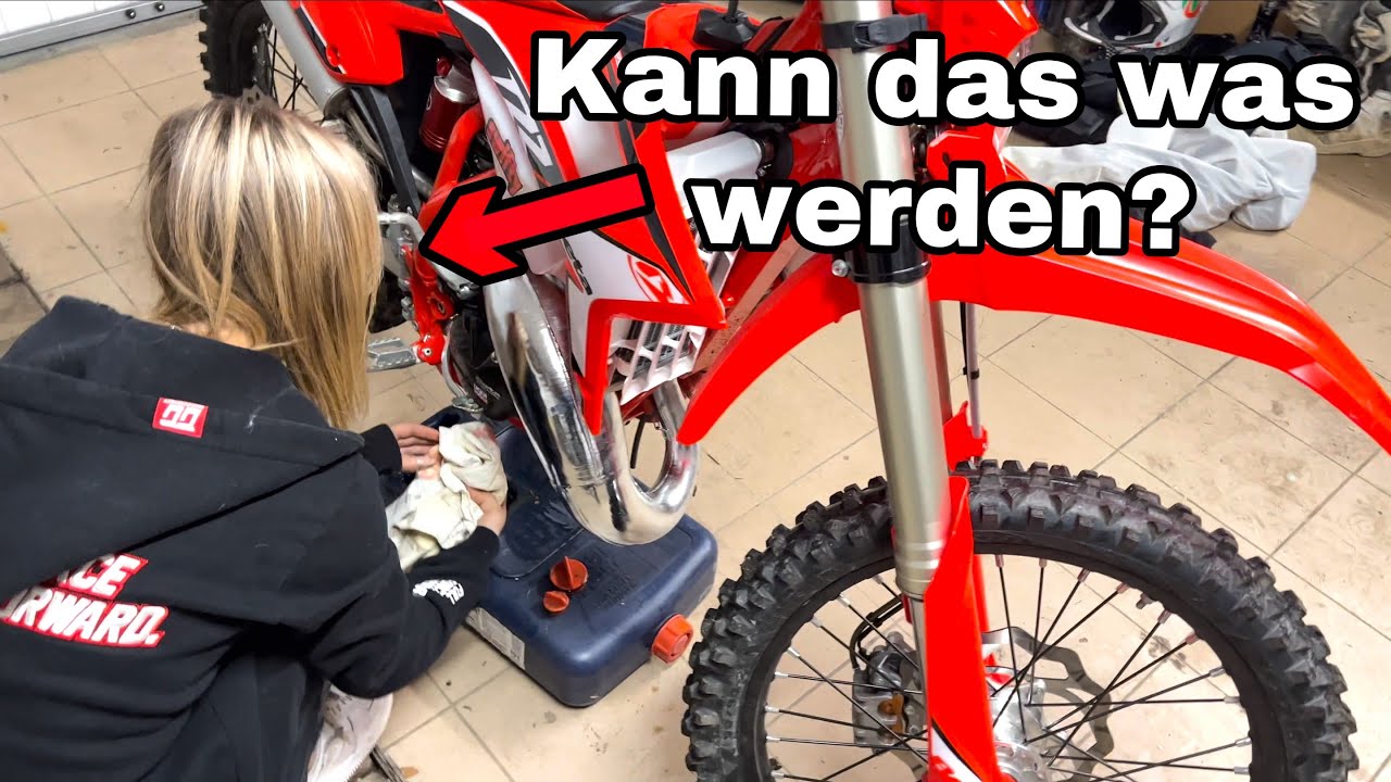 LARA WECHSELT ZUM ERSTEN MAL ÖL | Swifty