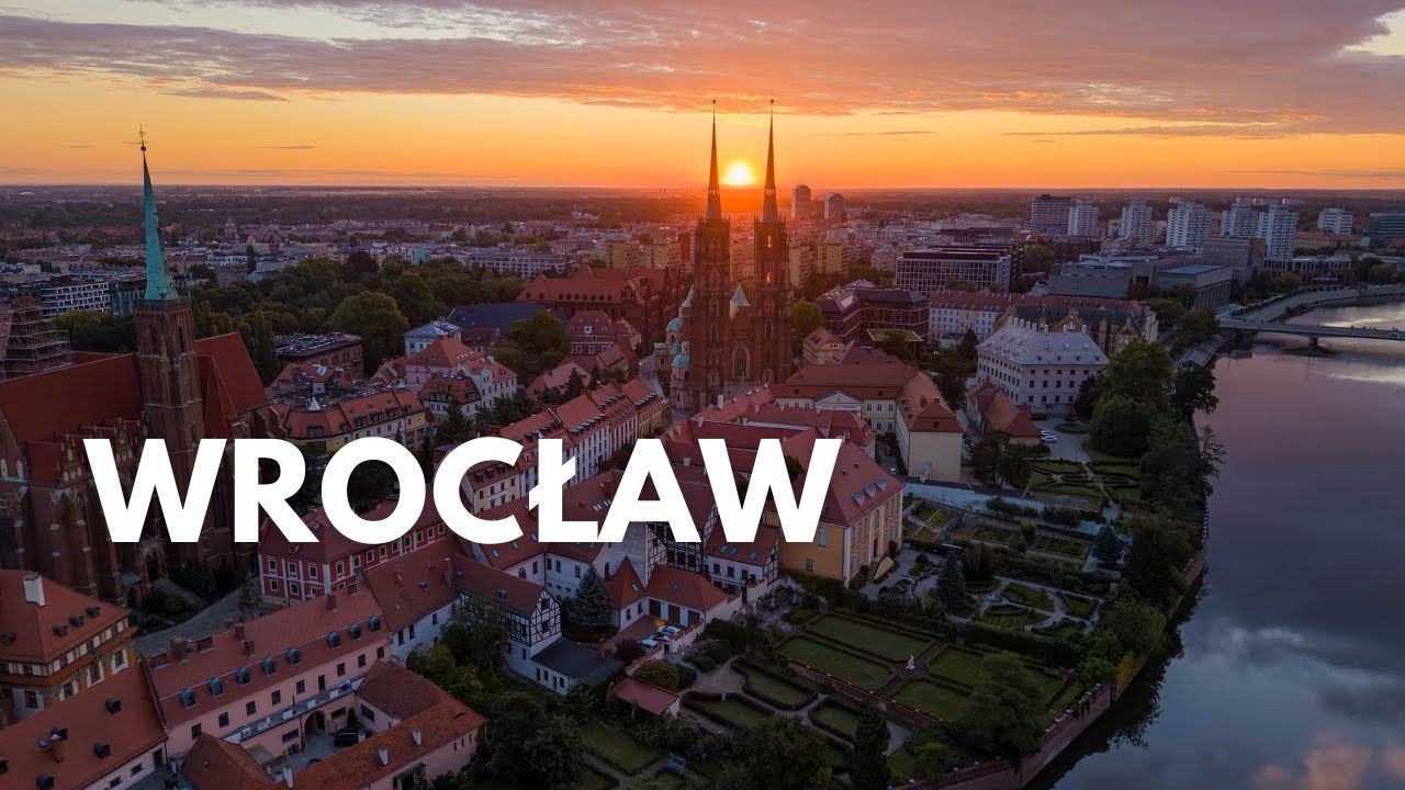 Magiczny Wrocław z lotu ptaka | Wsch&oacute;d słońca nad Odrą | Rynek | 2025 | Dron