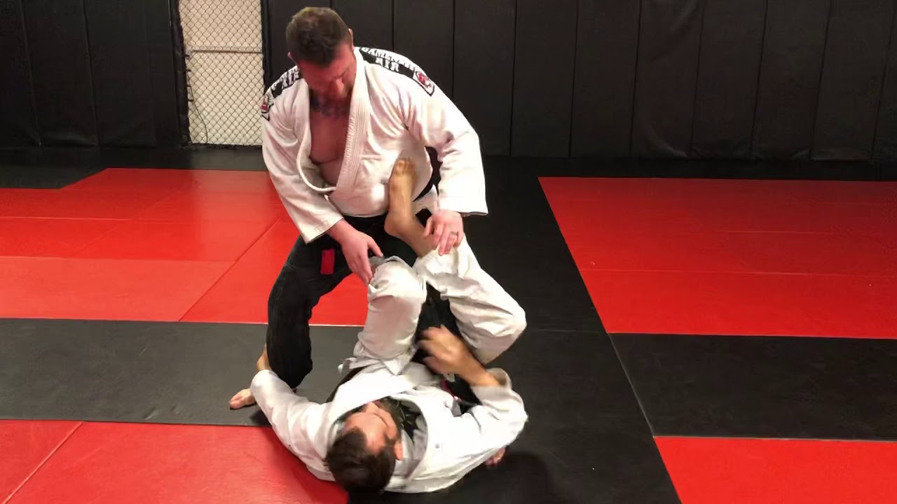Evan Cutts - Mount Escape then using Ashi and Leg Drag