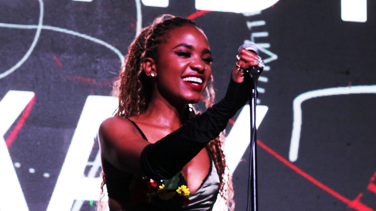 Wendy Kay's Ful Performance at The Alchemist
