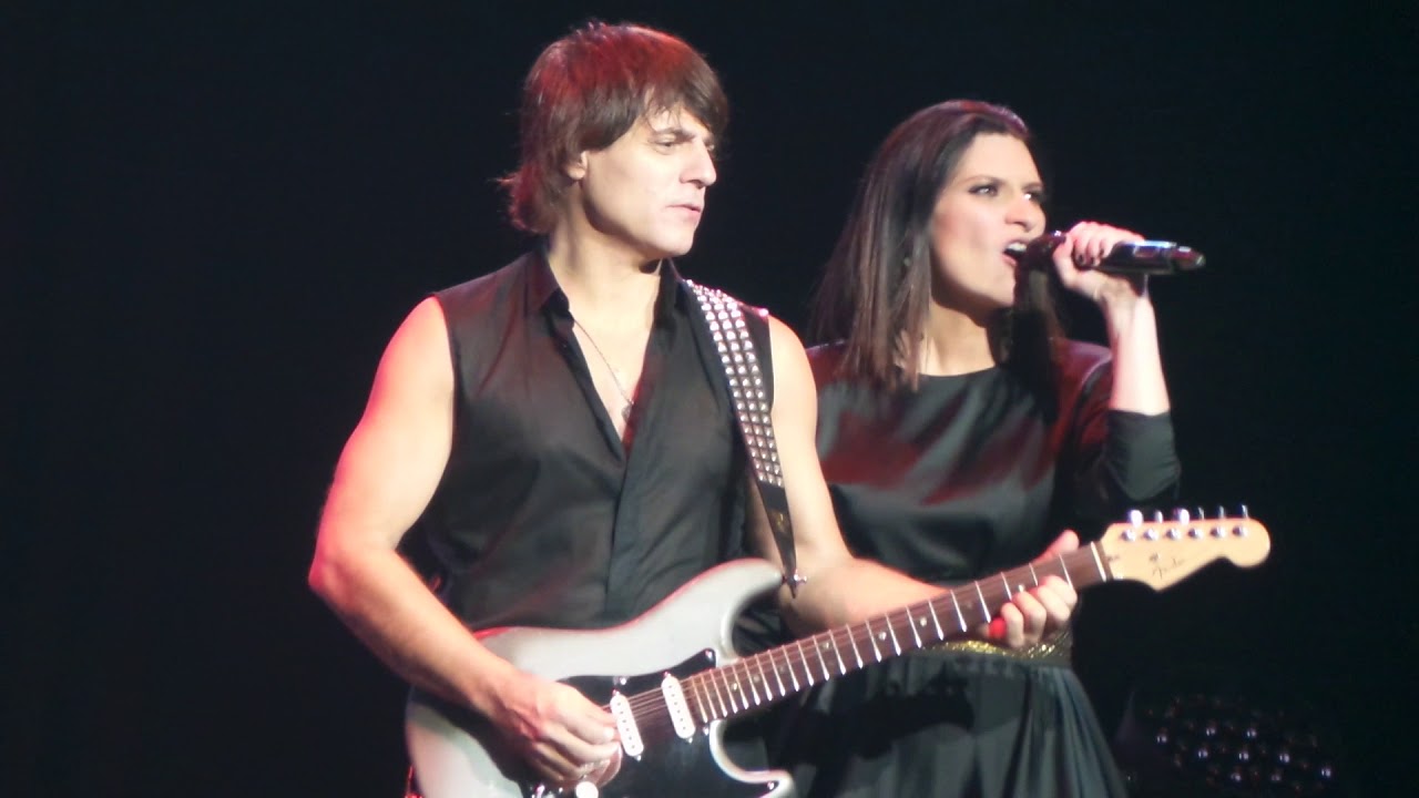 Laura Pausini - C.S.N.N.H.A (Come se non fosse stato mai amore) Live at RCMH N.Y. 08.31.18