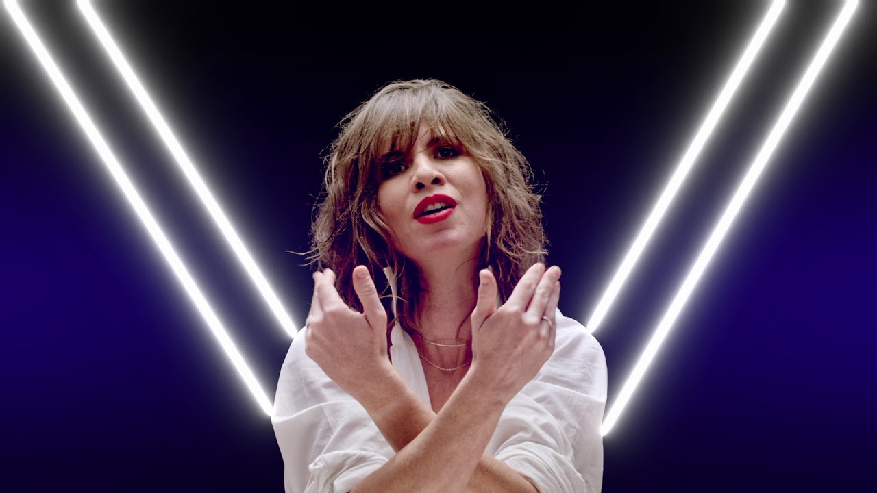 EMILIE MARSH  ▼ NEVADA (Clip Officiel)