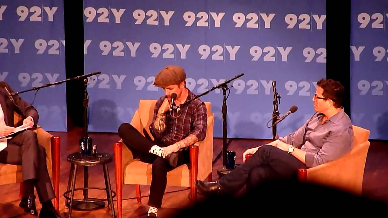 According2g.com presents Billie Joe Armstrong and Michael Mayer talking about 