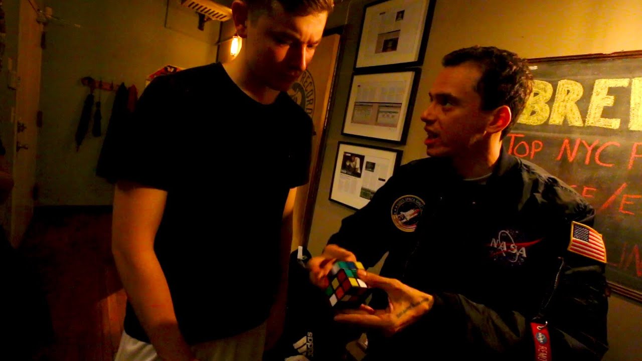 1 Minute Rubik's Cube with Logic
