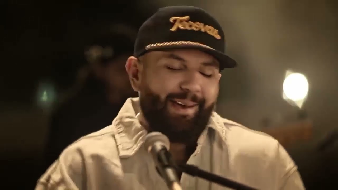 AVISO IMPORTANTE - CARIN LEON, BOLELA (Video Oficial)