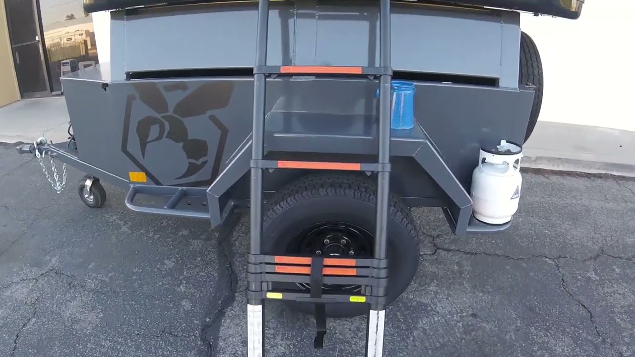 IMAGO Camp Trailer With Tent EP 09