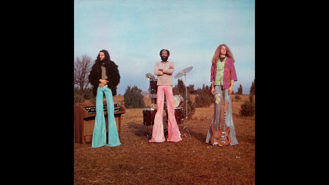 Exmagma and those flares!! Krautrock at its best.
