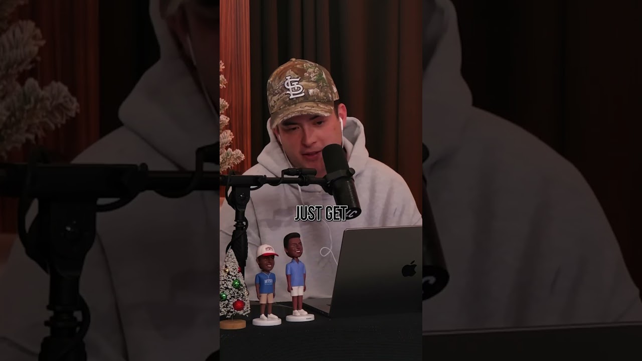 Идеальный подарок для месячного малыша.