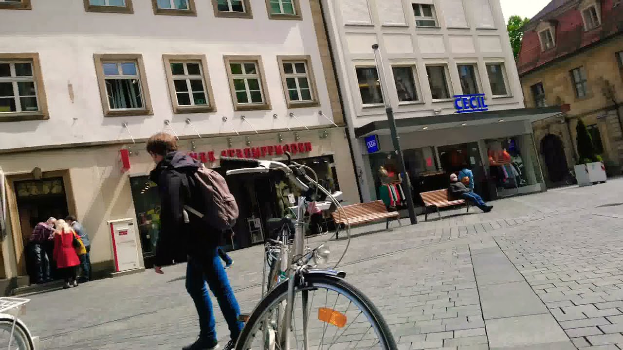 D.Bamberg прогулка по городу. Улицы витрины магазинов. Беженец в Германии из Украины.