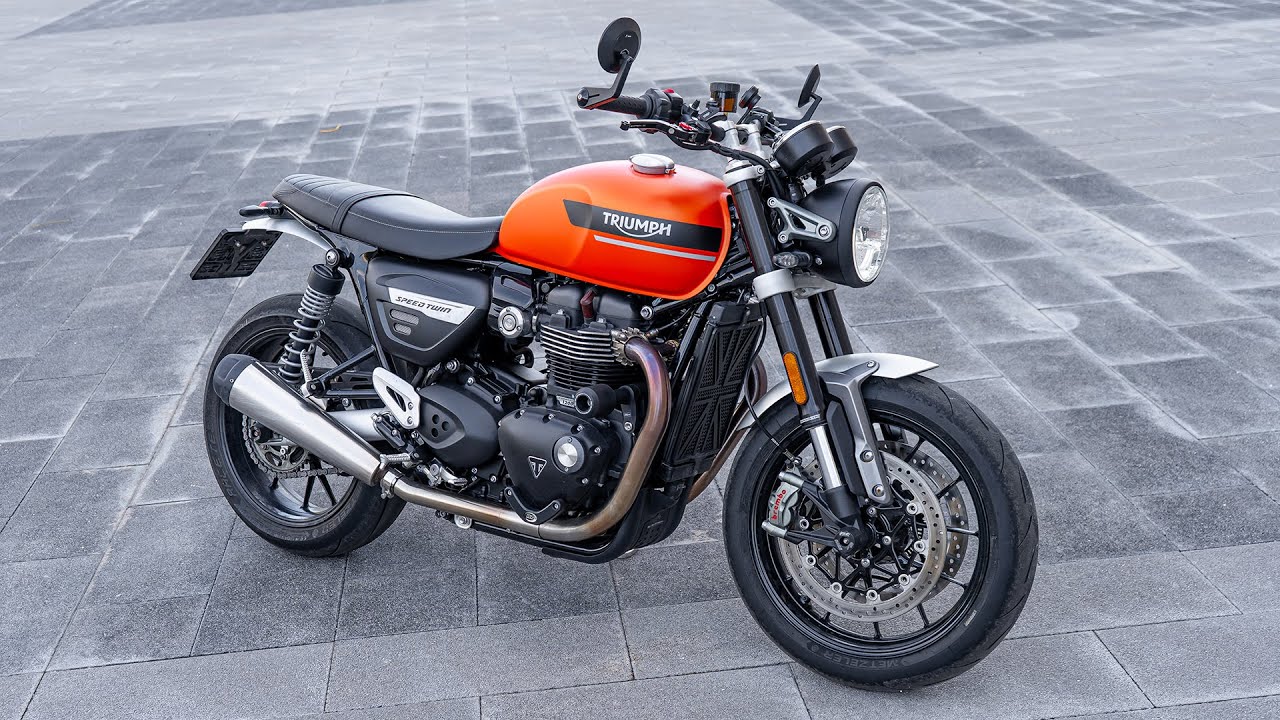 Triumph Speed Twin 1200 - Еще один мотоцикл из гаража мечты. Самый подробный обзор.