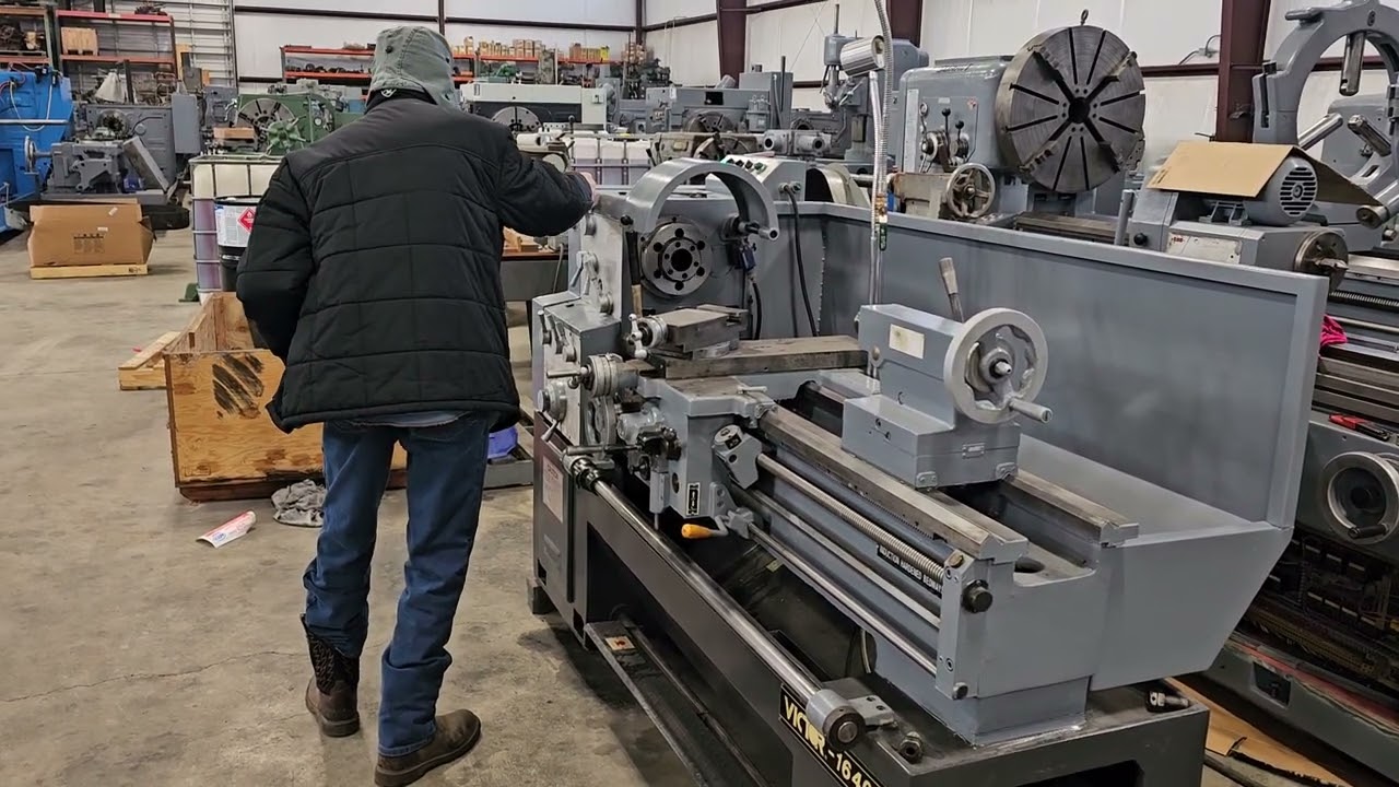 Victor Engine Lathe Model 1640B