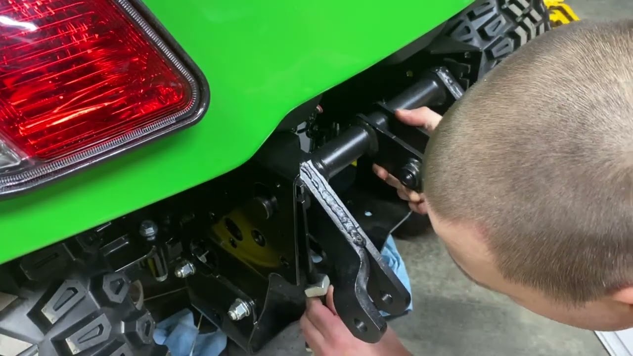 John Deere X758 3 Point Hitch Install - Hitch Assembly