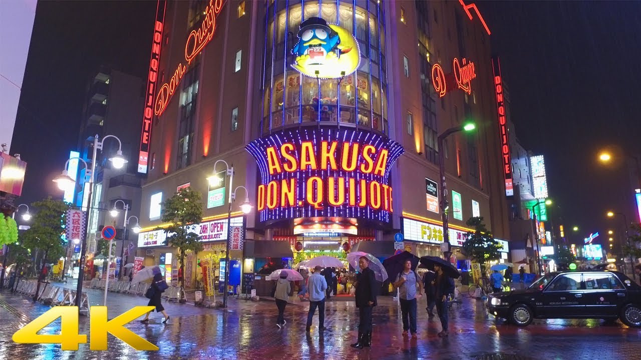 Tokyo Asakusa on a rainy night 雨の浅草で夜散歩 - 4K